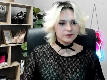 Bongacams Adult Video Chat of SweetLilyxo