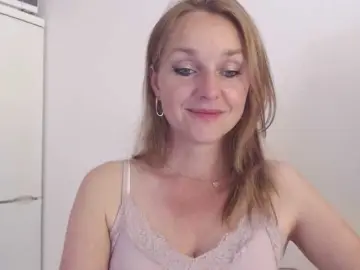 Bongacams Free Porn Cam of SecretAlicia