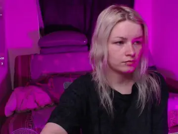 Bongacams Watch Live Sex Cams of CherryNight666