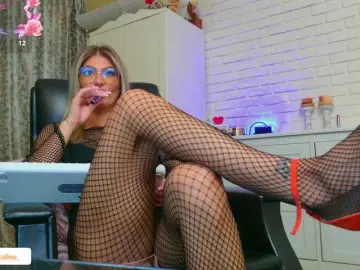 Bongacams Sex Chat of blondeceline