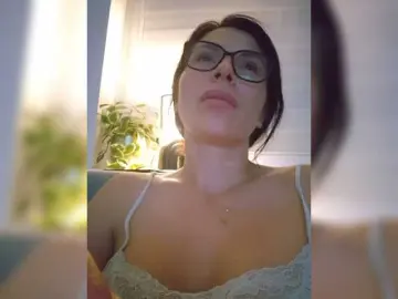 Bongacams Watch Live Sex Cams of SophieMary