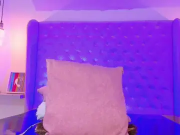 Bongacams Nude Webcam of ThaliiaDuran