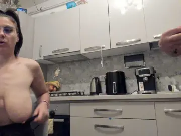 Bongacams Watch Live Sex Cams of cuplu29