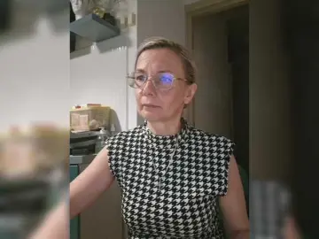 Bongacams Live Sex of ShiningMILF