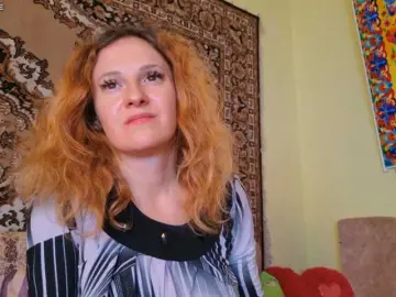 Bongacams Sex Cam of ladybigsmile