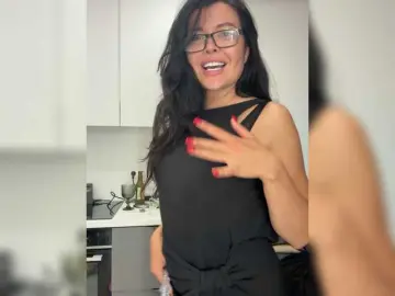 Bongacams Watch Live Sex Cams of ALEXMILANA