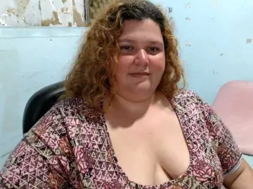 Bongacams Adult Video Chat of squirtbbw