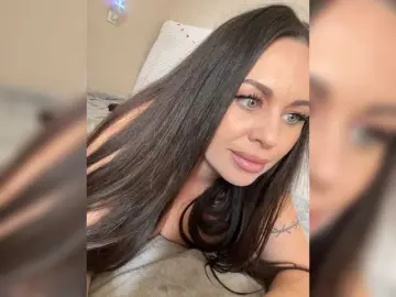 Bongacams Adult Video Chat of -Hennessy-
