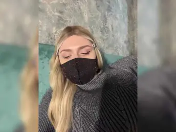 Bongacams Watch Live Sex Cams of miminika-ice