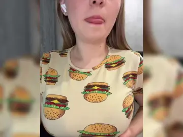 Bongacams Sex Chat of Peach--Alice