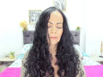 Bongacams Free Porn Cam of latinvalery