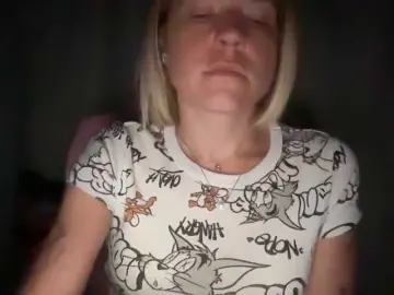 Bongacams Private Sex Chat of mermaidlexi