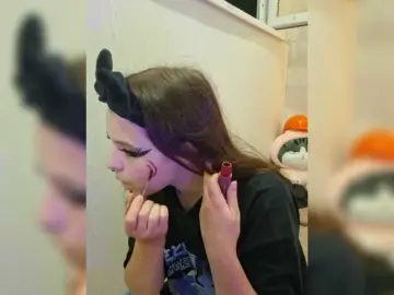 Bongacams Live Sex Cam of MommyAxFox