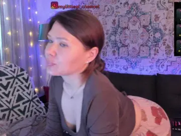 Bongacams Free Live Porn of MyLittlegi