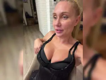 Bongacams Watch Live Sex Cams of Tvoyasamka77