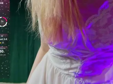 Bongacams Live Porn of LucyStars