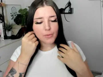 Bongacams Adult Webcam of Miabrunette22