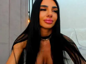 Bongacams Live Porn of BritneyCharm