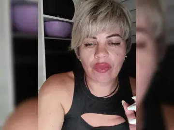 Bongacams Live Sex Cam of murr-kitty
