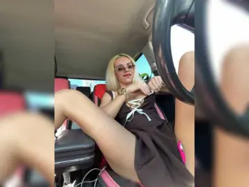 Bongacams Watch Live Sex Cams of Devil2222