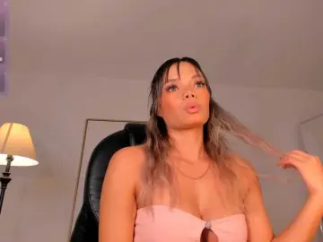 Bongacams Live Sex Cam of LisaFlowers