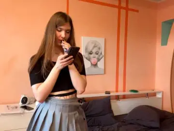 Bongacams Free Porn Cam of LydiaChey