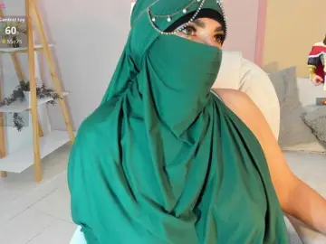 Bongacams Live Sex Cam of naylaa-