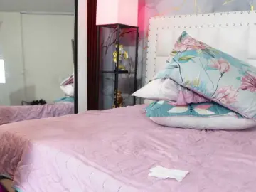 Bongacams Watch Live Sex Cams of QuickHookup