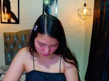 Bongacams Watch Live Sex Cams of lizziesweets