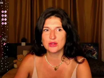 Bongacams Watch Live Sex Cams of AliannaSoloKisses