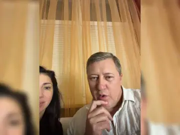Bongacams Free Porn Cam of masha-and-medved