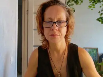 Bongacams Live Sex Cam of LioraWeiss