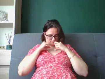 Bongacams Best live sex cam show of sensualParis