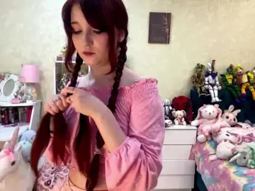 Bongacams Free Porn Cam of LubaKrone