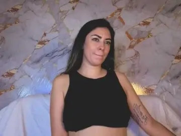 Bongacams Watch Live Sex Cams of CristalHeart