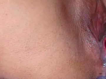 Bongacams Watch Live Sex Cams of naomi-k