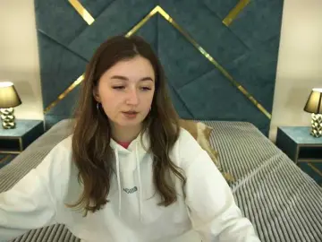 Bongacams Live Porn of CyrenaLuxe