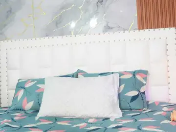 Bongacams Free Live Porn of skinnyslutgirl