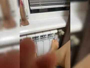 Bongacams Live Sex Cam of Queen-love