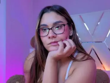 Bongacams Sex Cam of AlannaRousse