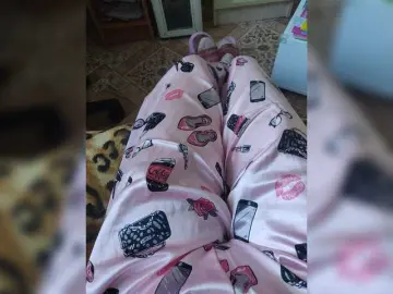 Bongacams Watch Live Sex Cams of ZaraSss