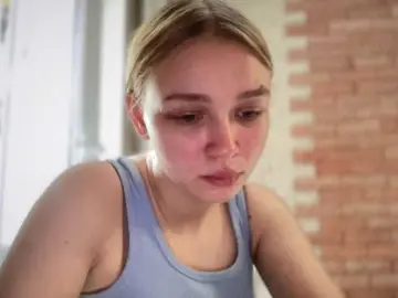 Bongacams Free Live Porn of HerminiaLanting