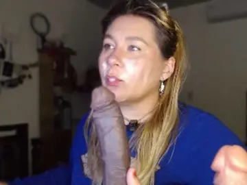 Bongacams Nude Webcam of Lilye