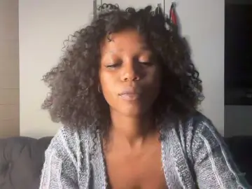 Bongacams Sex Chat of SexyBaddie