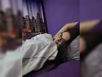 Bongacams Best Webcam of AlicaMiller