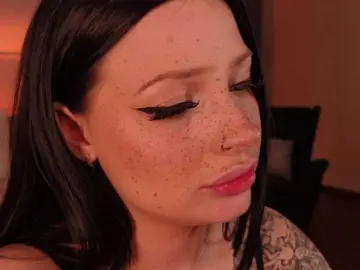 Bongacams Live Sex of LisaAndDenis