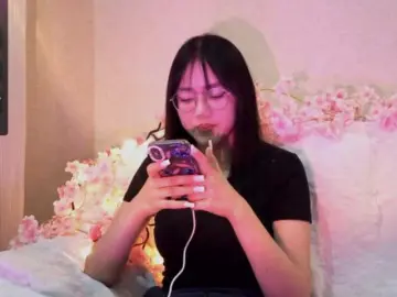 Bongacams Sex Chat of MyrleHenggeler