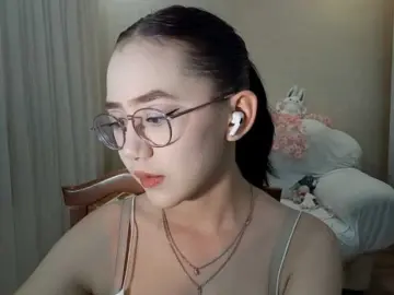 Bongacams Best Webcam of MyrleHenggeler