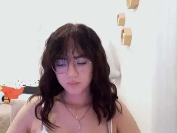 Bongacams Live Porn of MyrleHenggeler