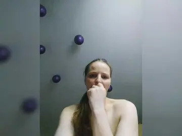 Bongacams Best live sex cam show of Lulu-Erotica